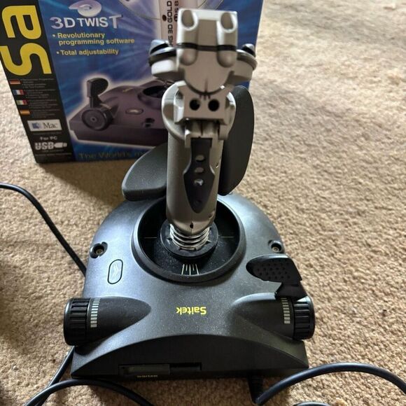 Saitek Cyborg 3D USB Gold Gaming Joystick *Read* - Picture 4 of 6